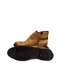 Boots - Size 42