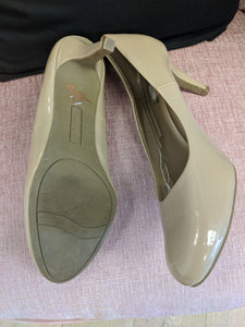 Shoes - Size 11