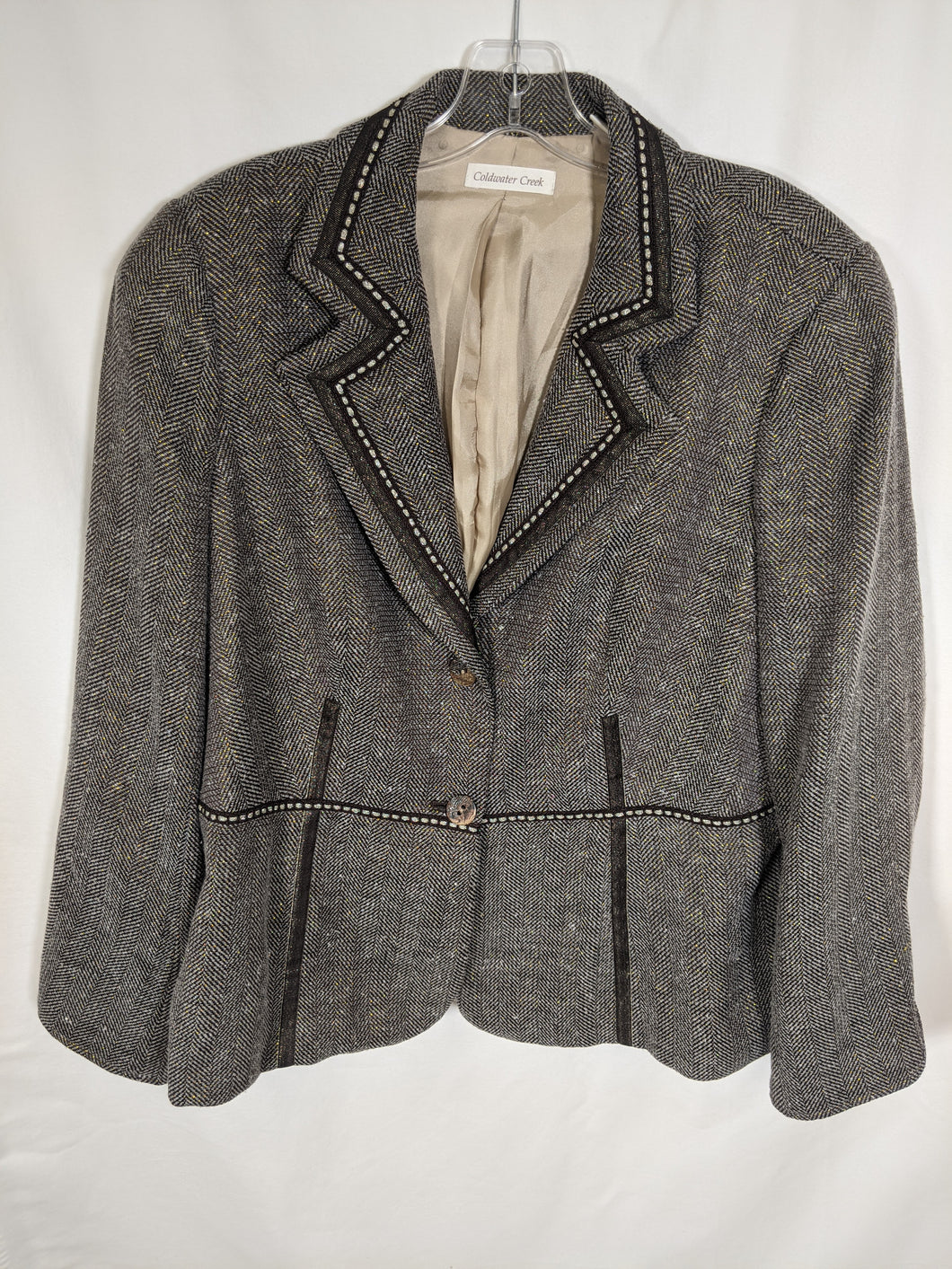 Suit - Size 18