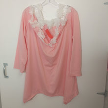 Load image into Gallery viewer, Long Sleeve Top - Size 3X
