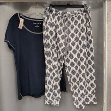 Load image into Gallery viewer, Sleepwear - Size L
