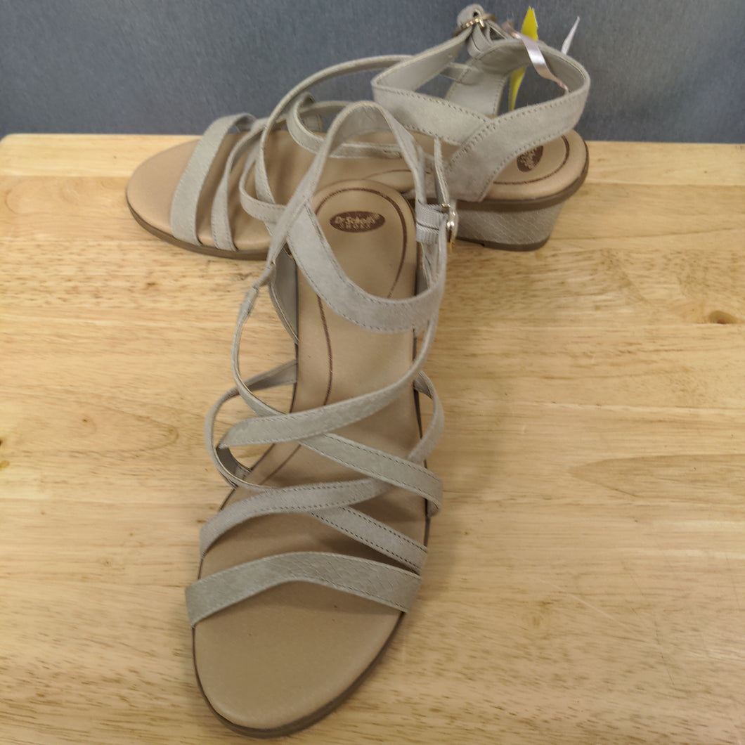 Shoes - Size 7