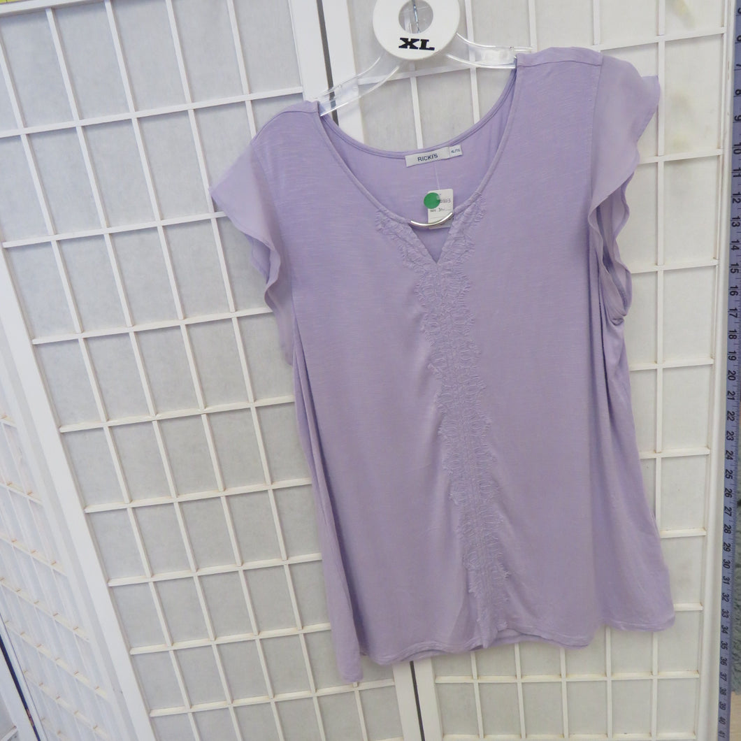 Short sleeve top - Size XL