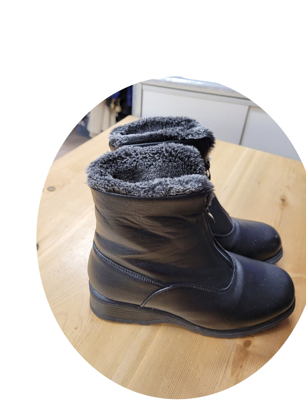 Boots - Size 8