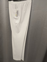 Load image into Gallery viewer, Alia-Classic Pull On Pants
