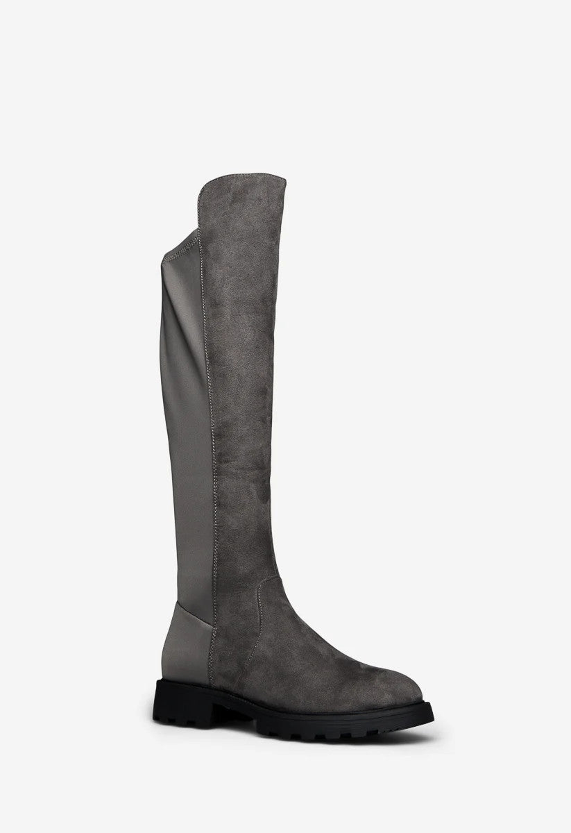 Boots - Size 10
