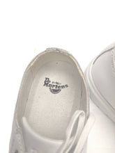 Load image into Gallery viewer, Shoes - Size 8
