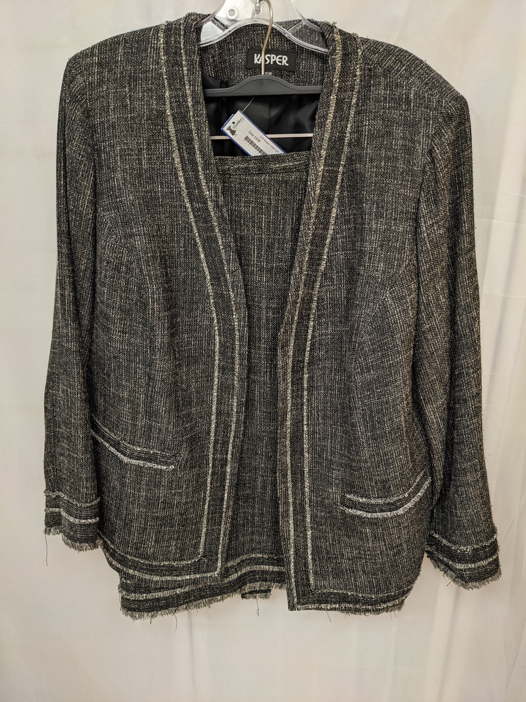 Suit - Size 16W
