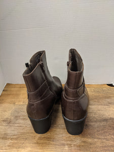 Boots - Size 9