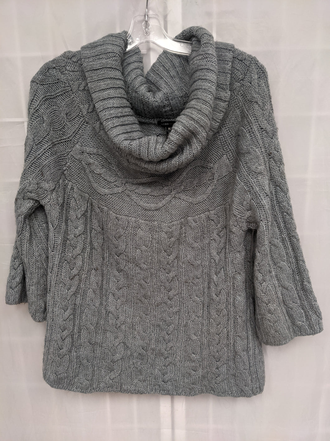 Sweater - Size XL