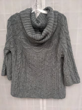 Load image into Gallery viewer, Sweater - Size XL
