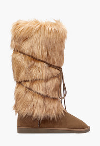 Boots - Size 9